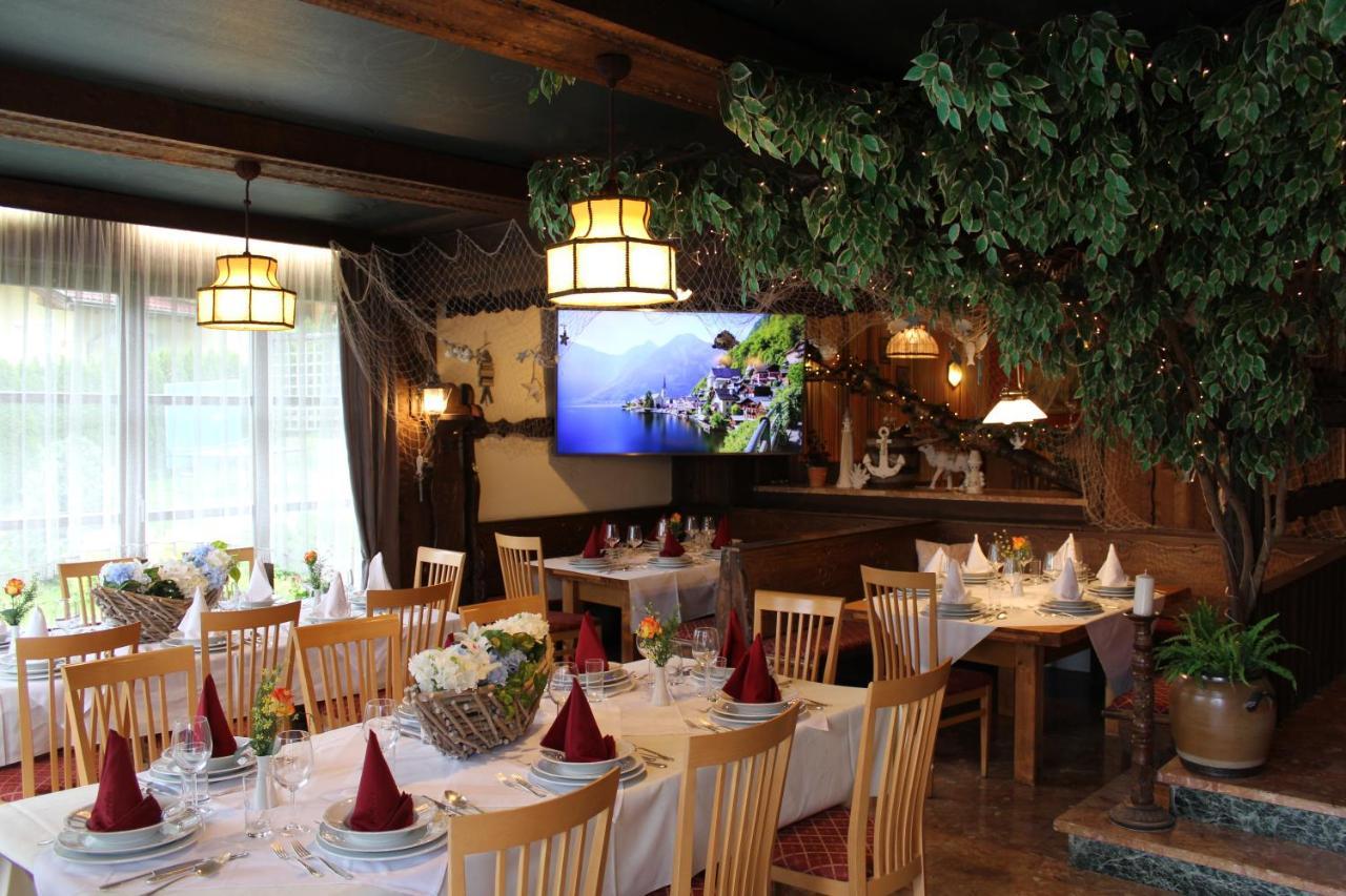 Hotel Alt Kirchheim Бад Клайнкирххайм Екстериор снимка